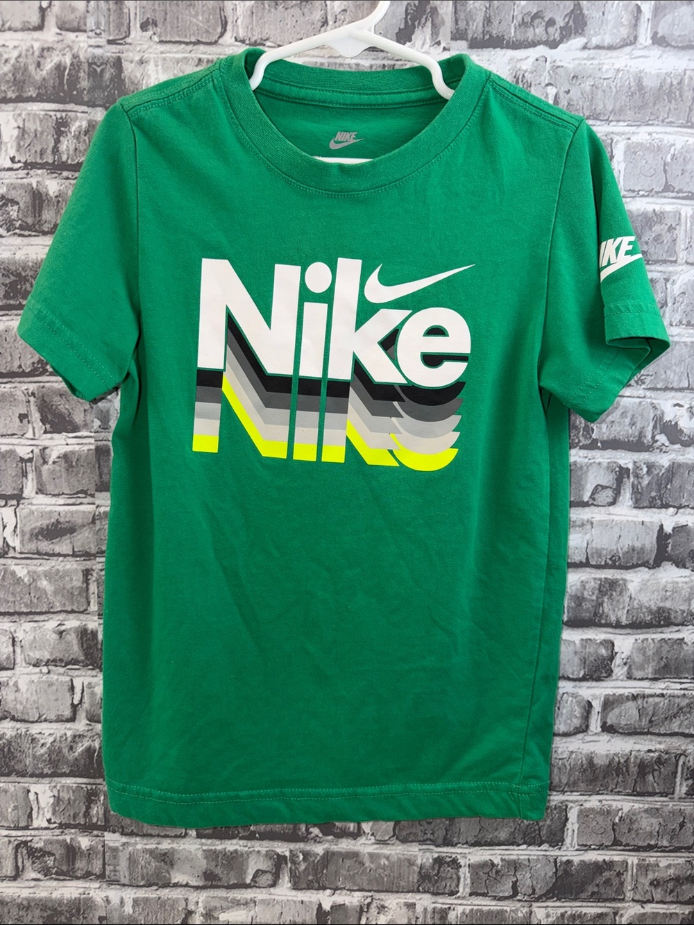 Nike‎ Kids' Green Graphic Logo T-Shirt